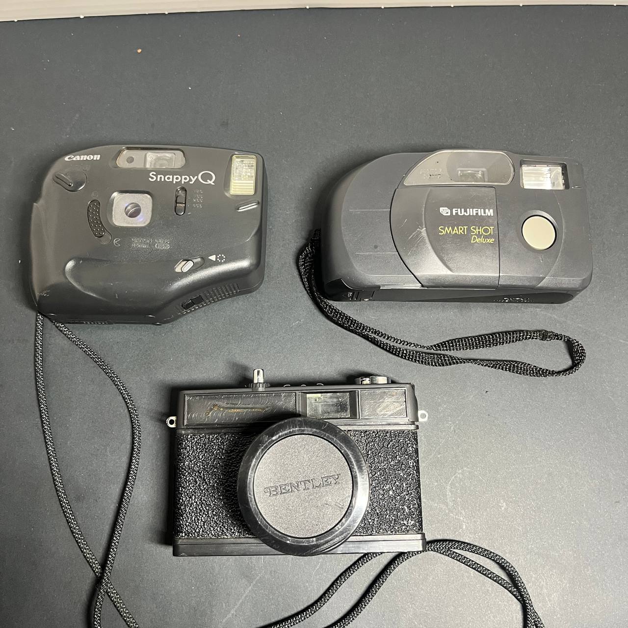 Lote de 3 Cámaras Retro 35mm (Canon, Fujifilm, Bentley) | Para Colección o Decoración