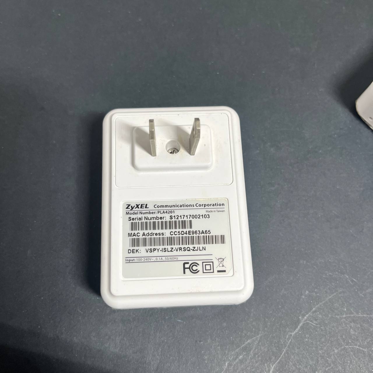 Par de Adaptadores Powerline ZyXEL PLA Series - Extensores de Red vía Cable Eléctrico