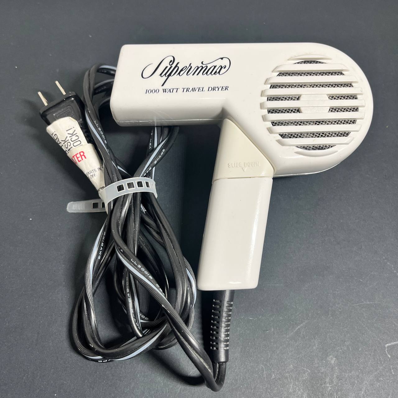 Secadora de Cabello Portátil Supermax 1000W - Diseño Plegable