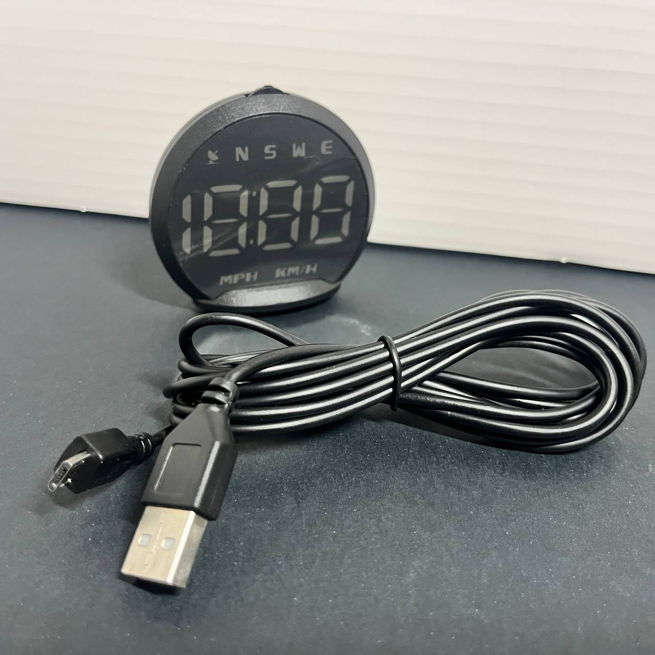 Velocímetro Digital GPS HUD Universal para Auto