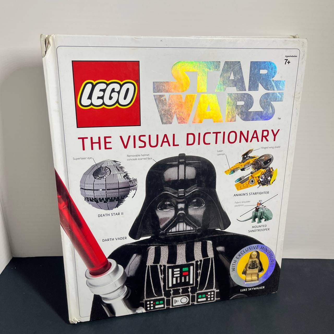 LEGO Star Wars: The Visual Dictionary (Libro de tapa dura con minifigura exclusiva)