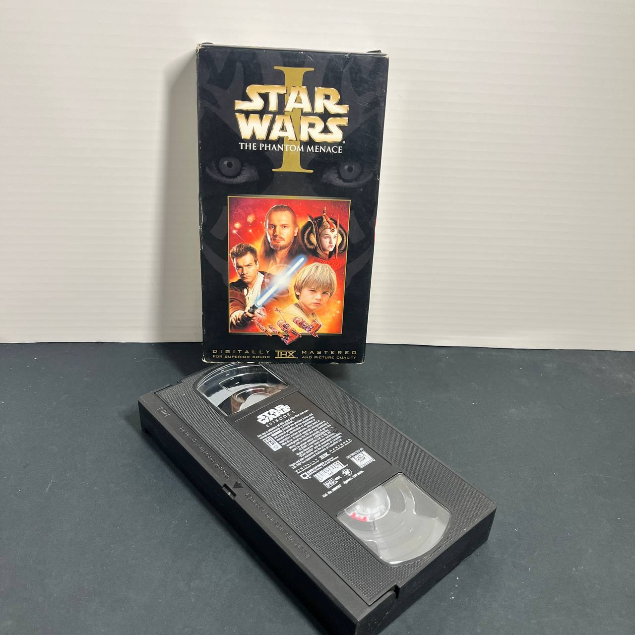 Película Star Wars Episodio I: La Amenaza Fantasma en formato VHS