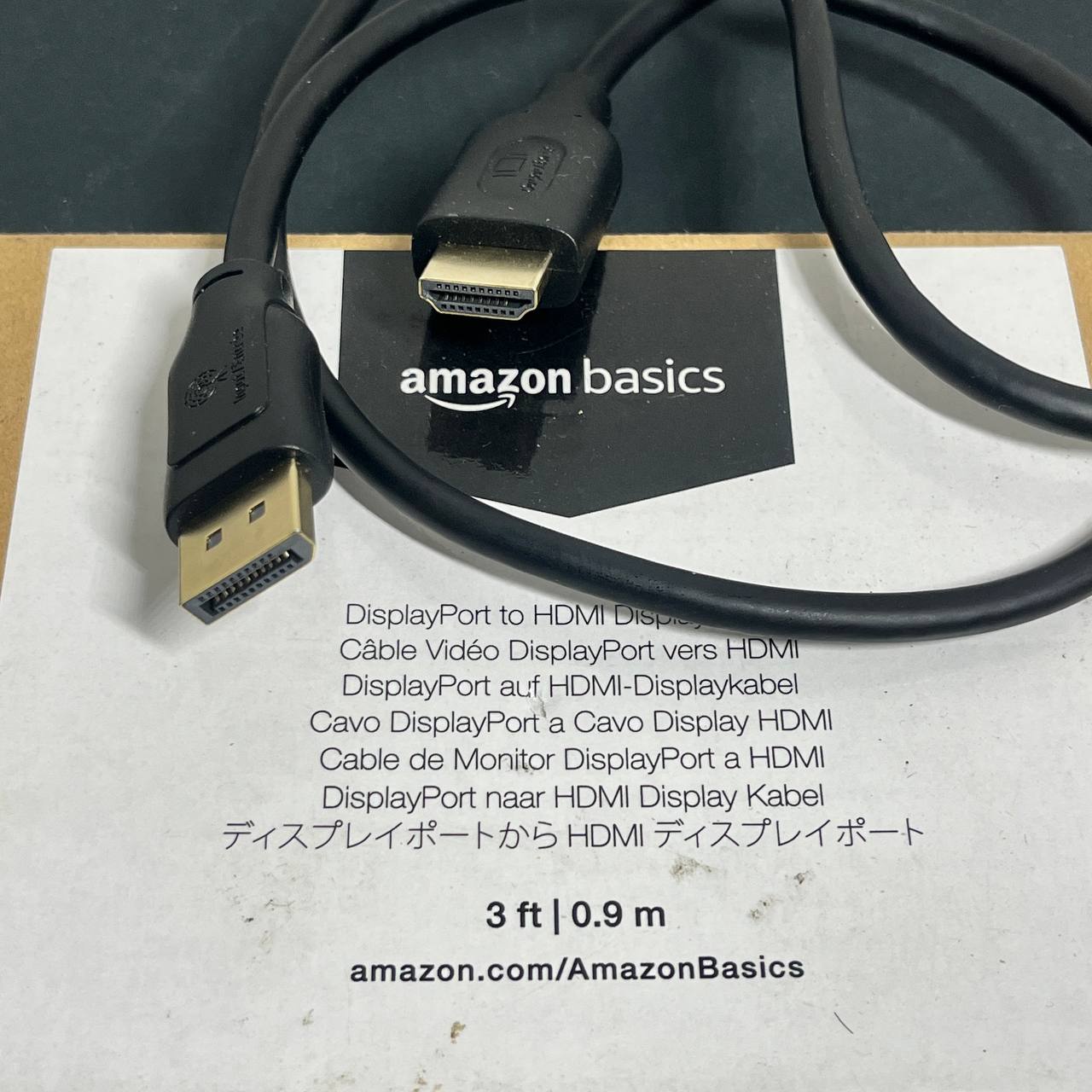 Cable Amazon Basics DisplayPort a HDMI, Macho a Macho, 0.9m (3 pies)