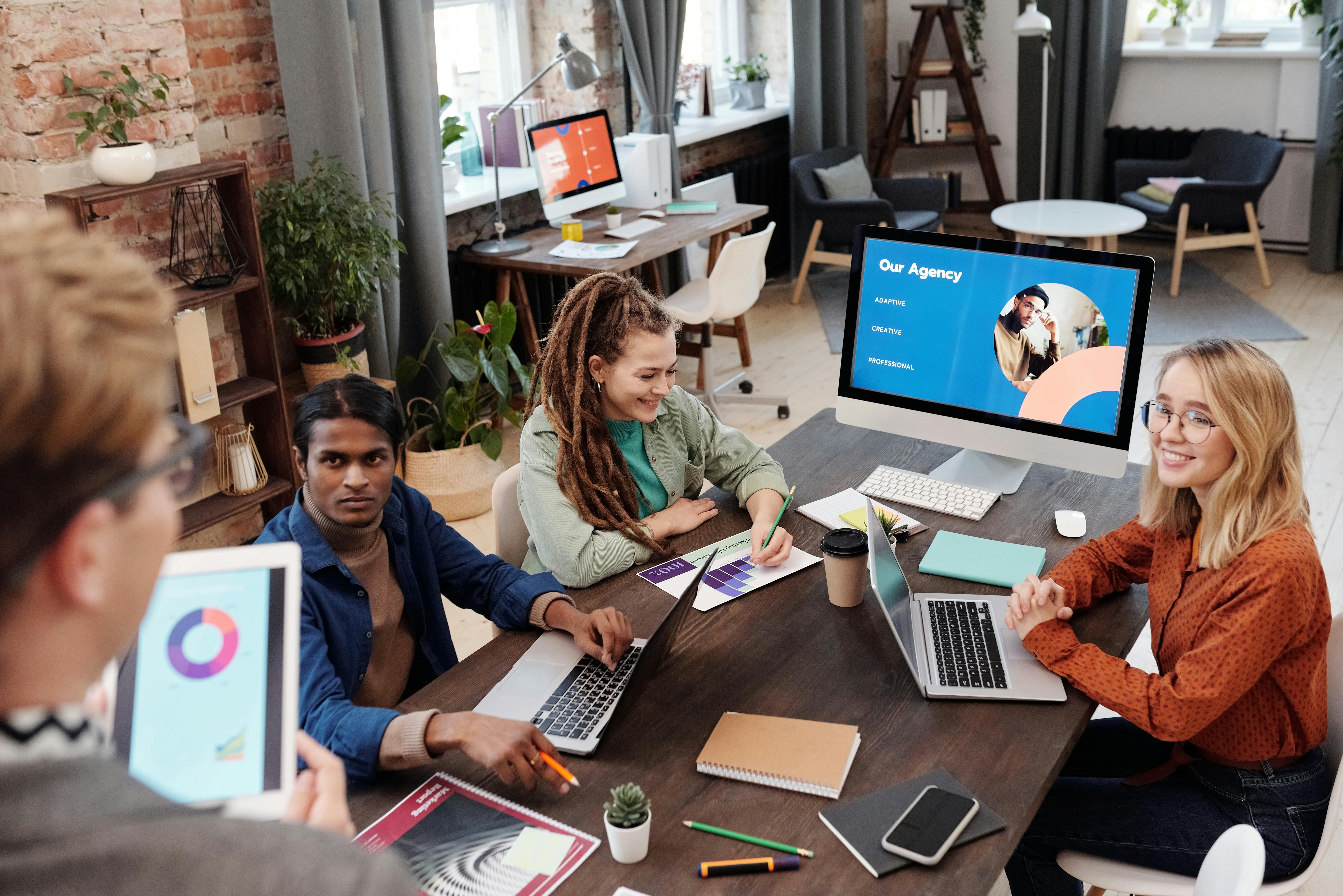 Agency Invoice Software: 8 Features You Can't Afford to Skip