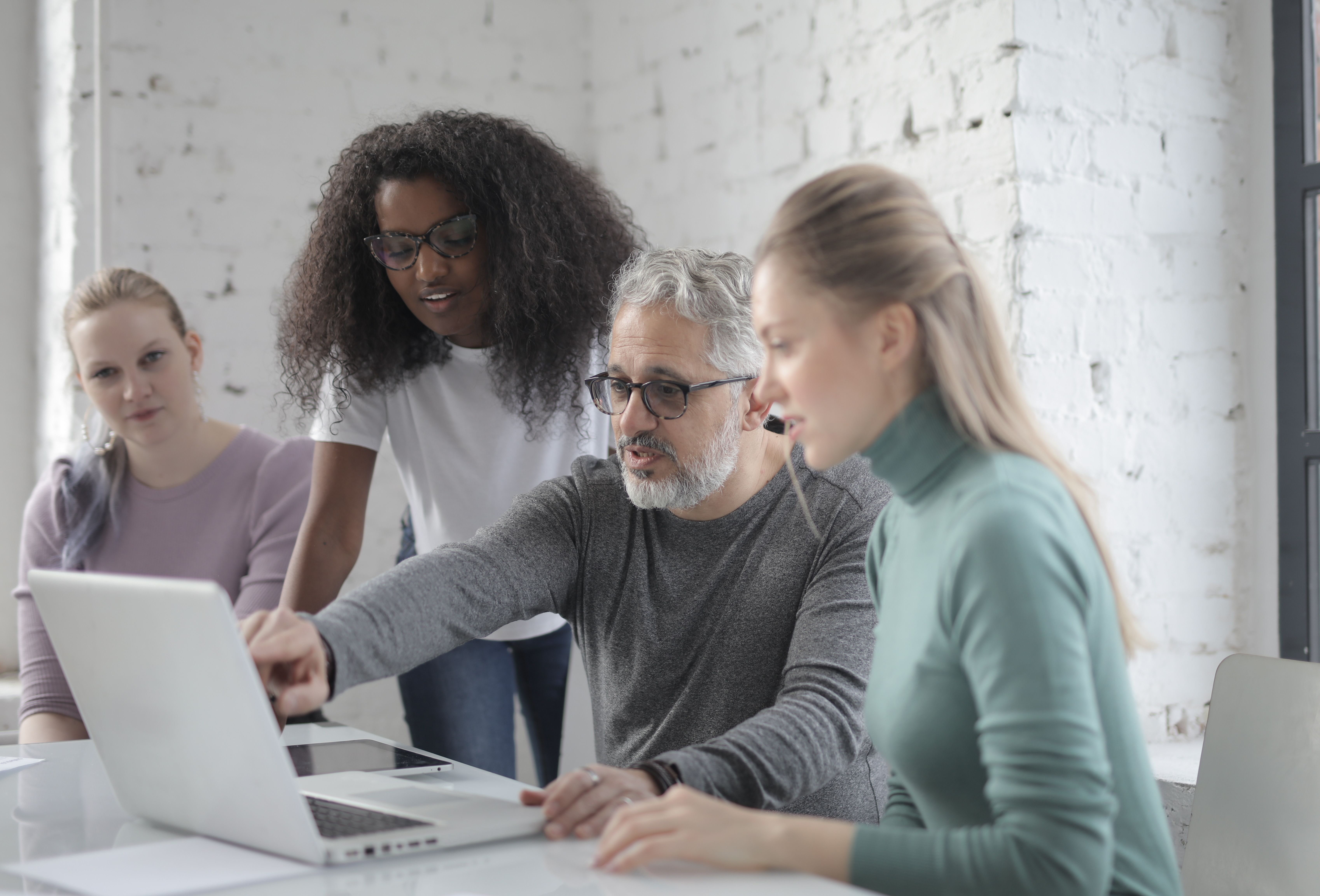 Team-Based Invoicing: How Small Agencies Can Give Staff Controlled Access to Billing