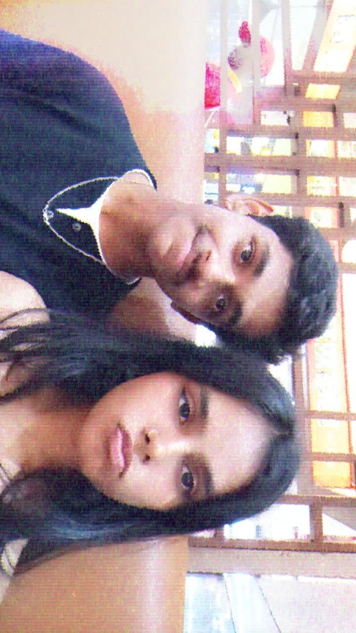 the easy version of us