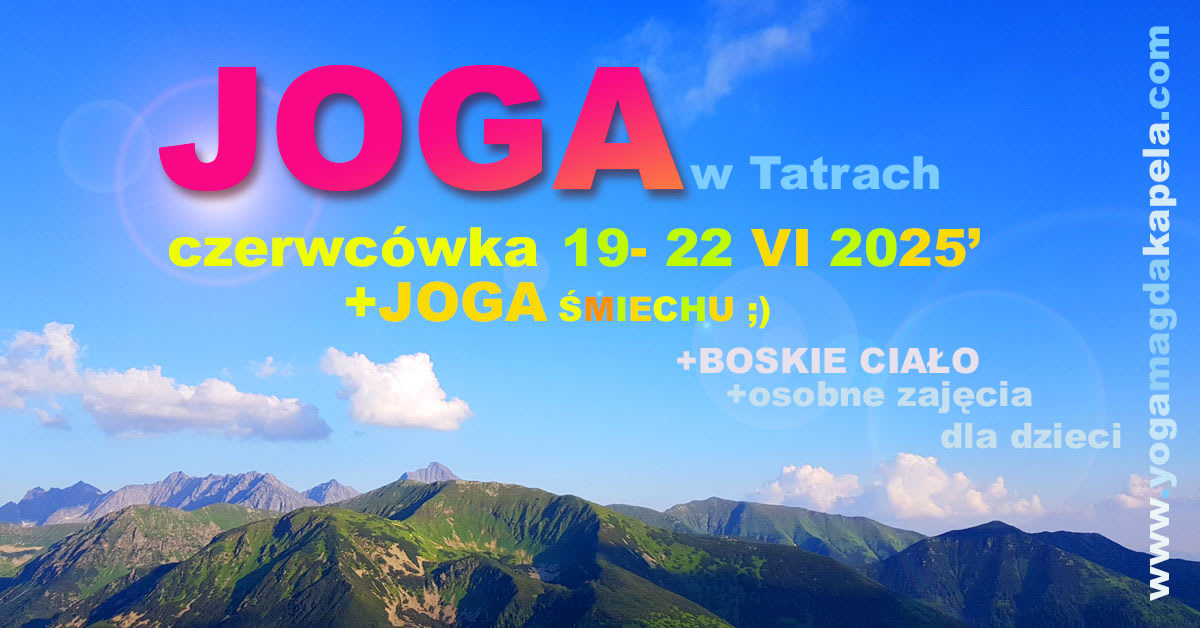 Joga w Tatrach, Kalatówki. Malowniczy krajobraz górski z niebieskim niebem i chmurami. Idealne miejsce na wyjazd jogowy.