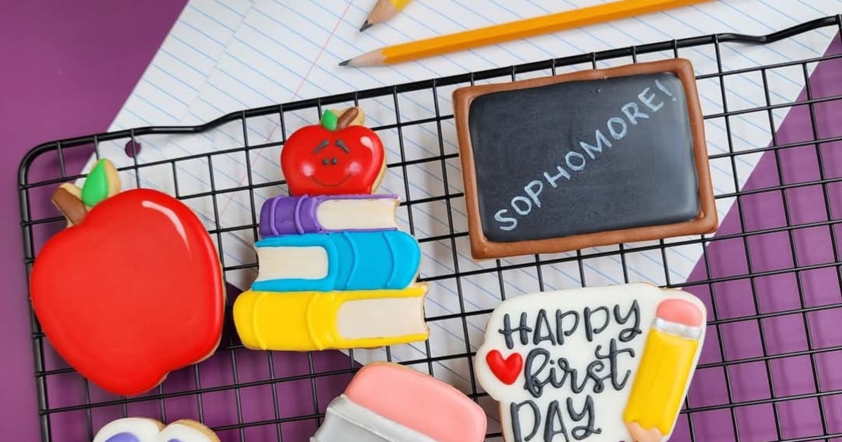 Back to School 4-Pack of decorated sugar cookies from 731 Cookies in Jackson, Tennessee