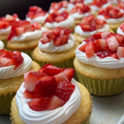 Bloom and Batter, Jackson, Cakes, Cookies, Breads
