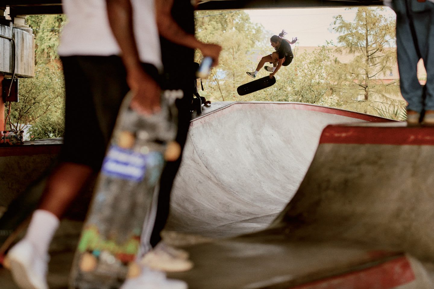 Nora Vasconcellos, professional skater, trick