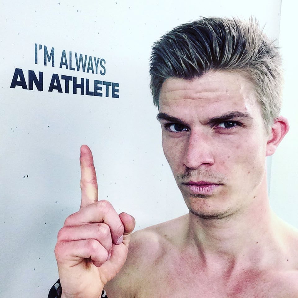 man pointing on a quote marcel hoeche working part-time boosts career