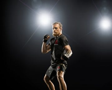 There's No boxer in spotlight conor mcgregor no undefeated