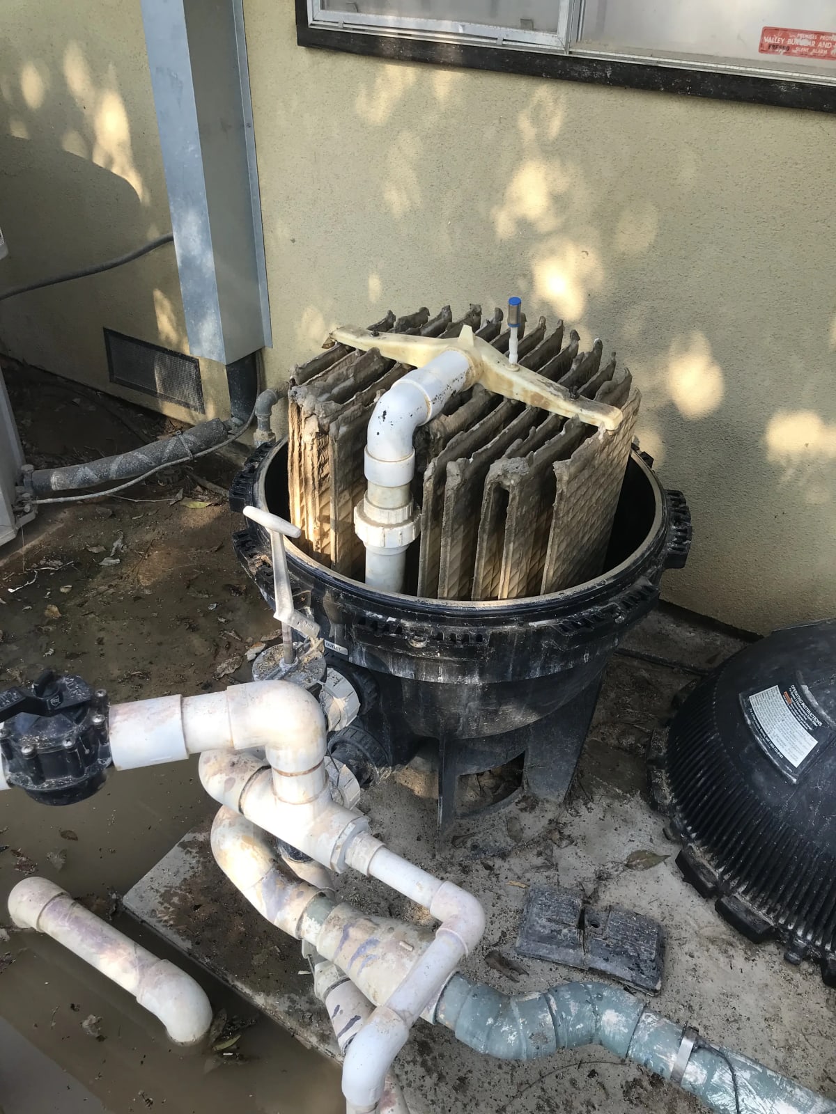 Pool Filter Cartridge Replacement - Fresno, CA - Image 3