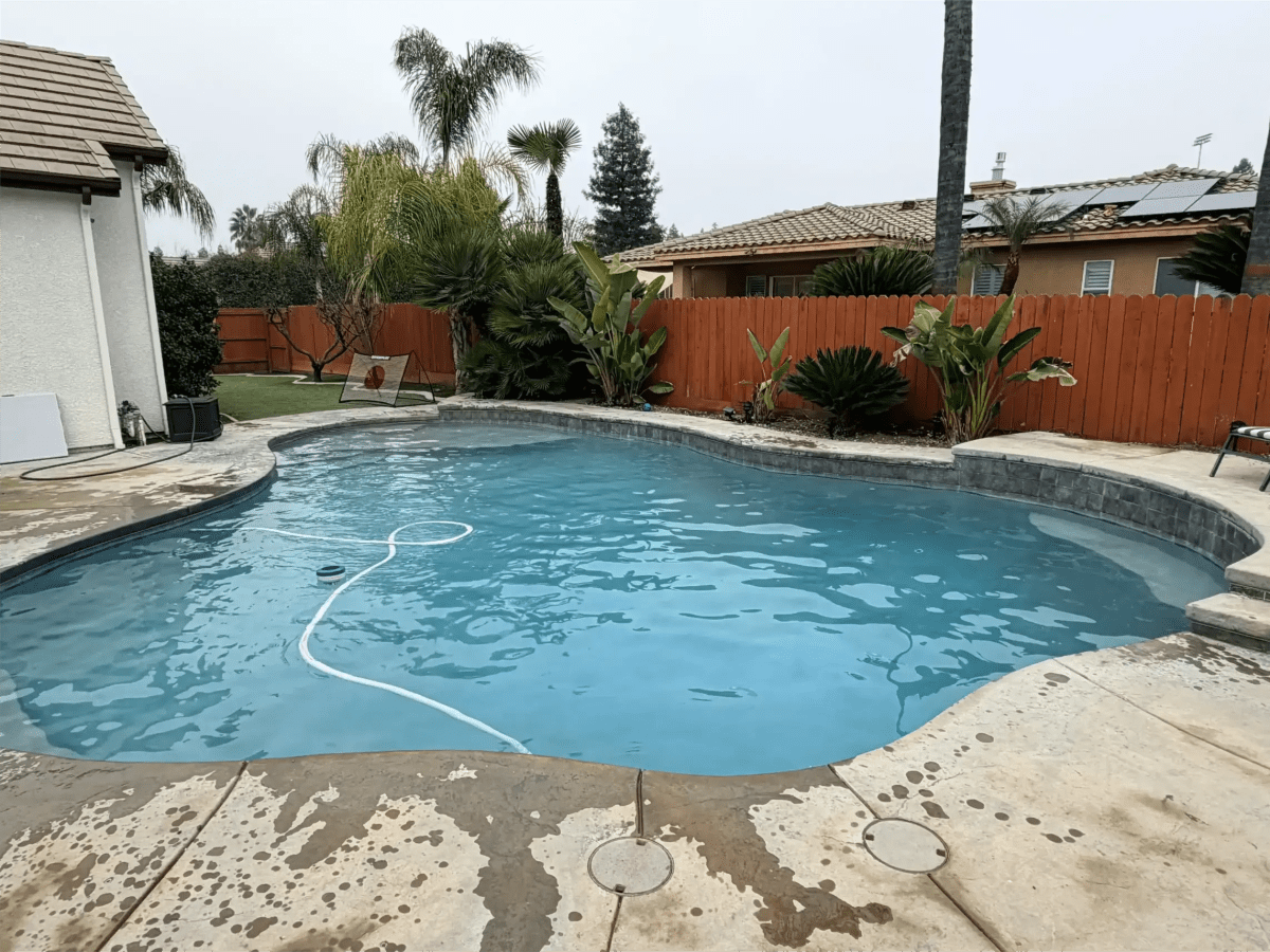 Pool construction and maintenance - Photo 5