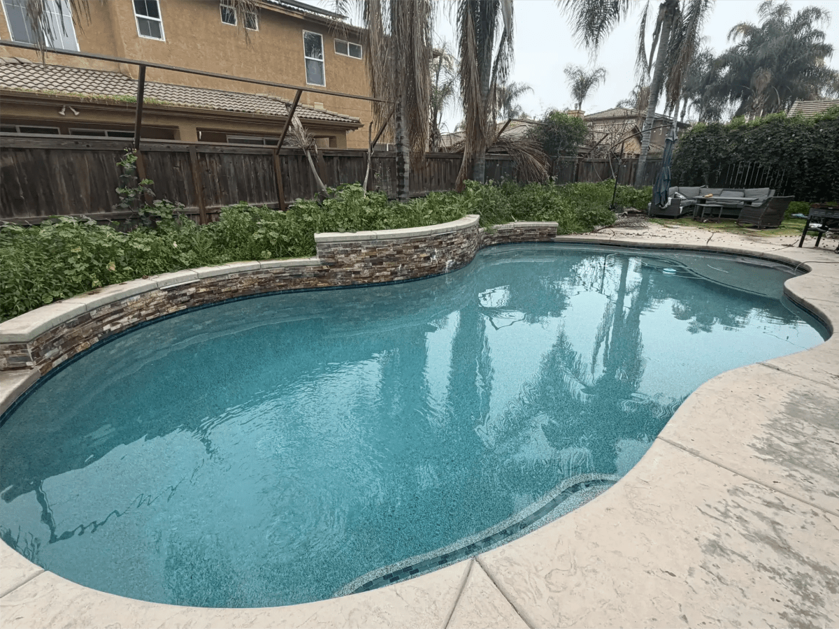 Pool construction and maintenance - Photo 10