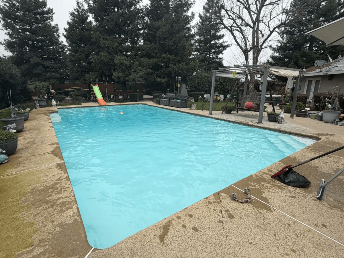 Pool construction and maintenance - Photo 11