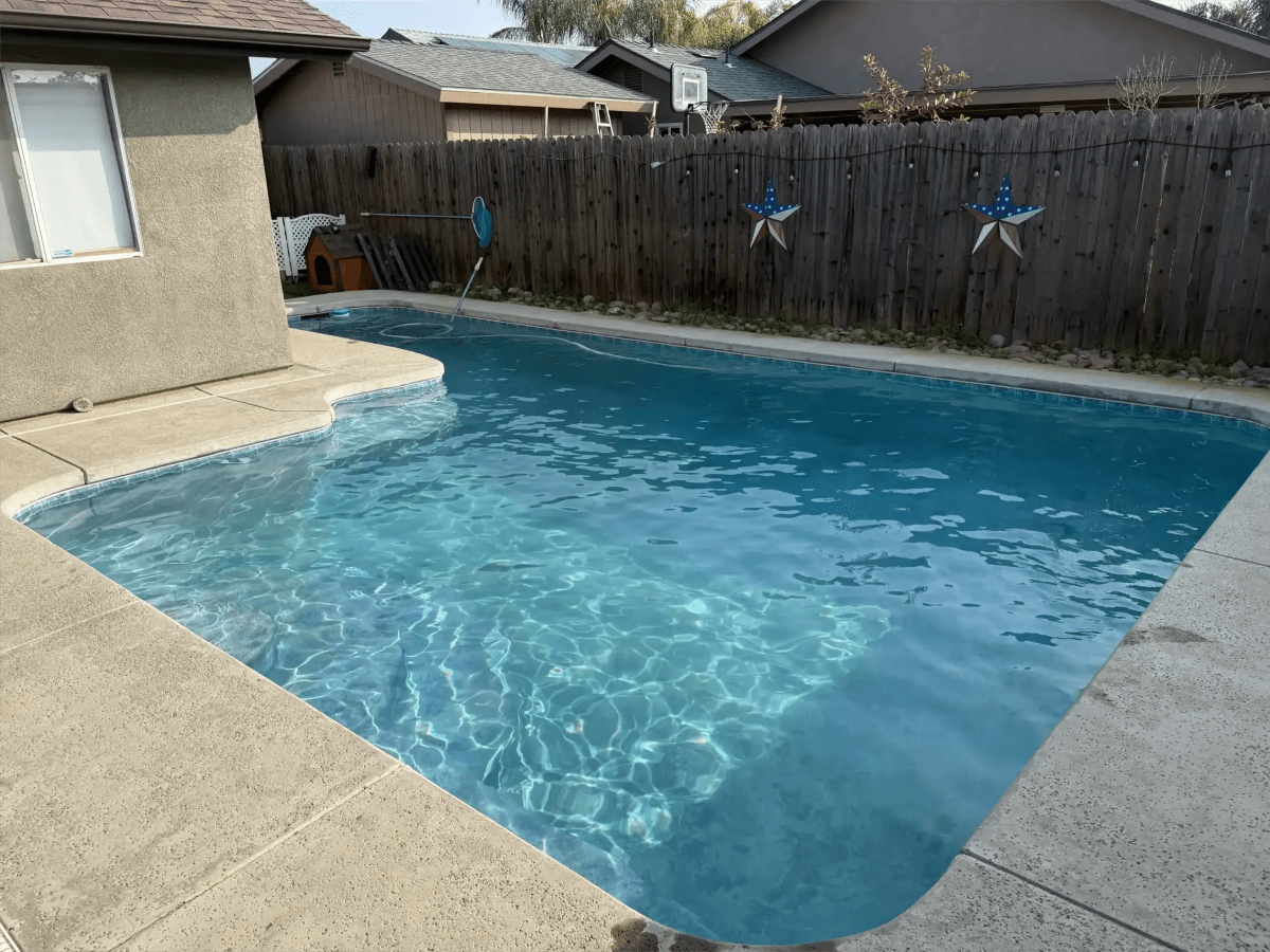 Pool construction and maintenance - Photo 22