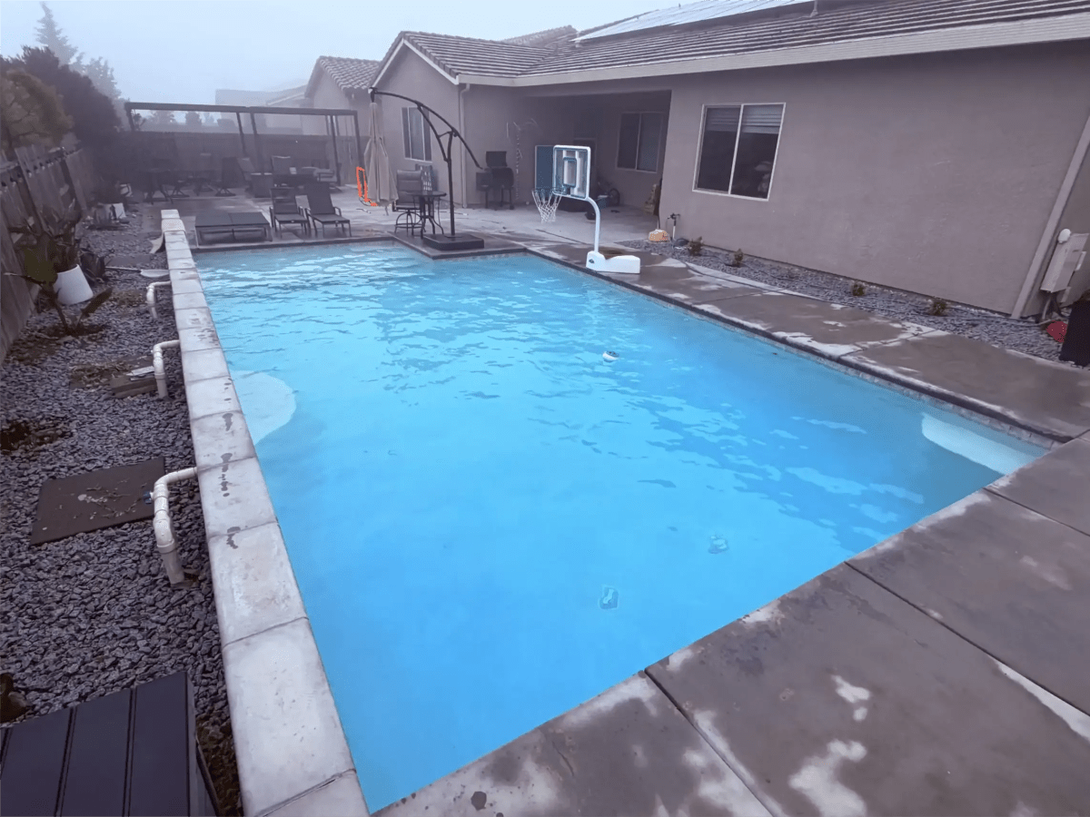 Pool construction and maintenance - Photo 23