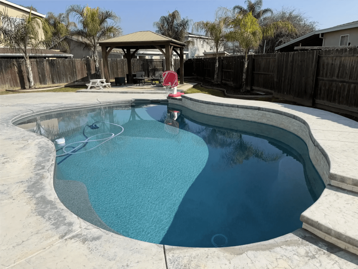 Pool construction and maintenance - Photo 29