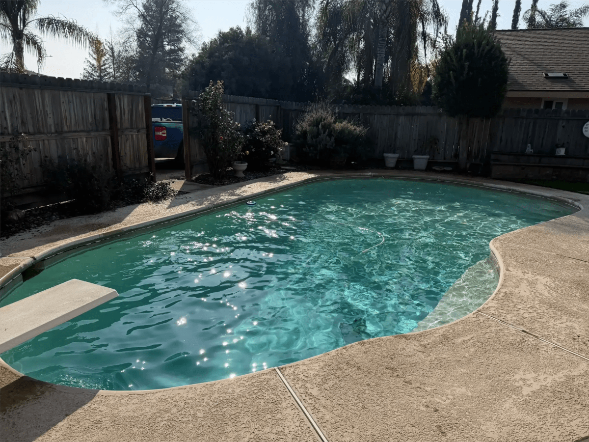 Pool construction and maintenance - Photo 43