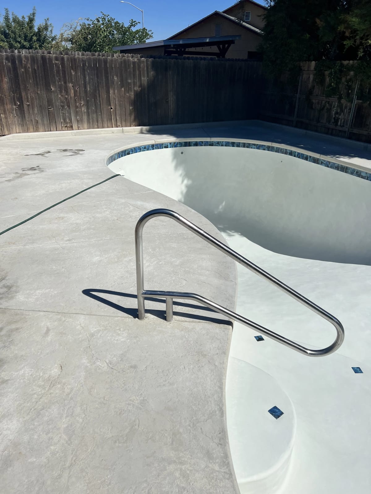 Custom Freeform Pool with Spa - Reedley, CA - Image 8