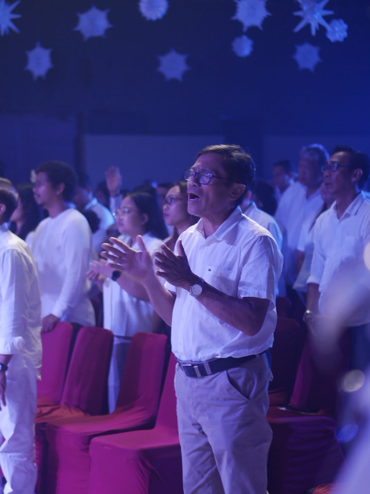 Bali man in worship