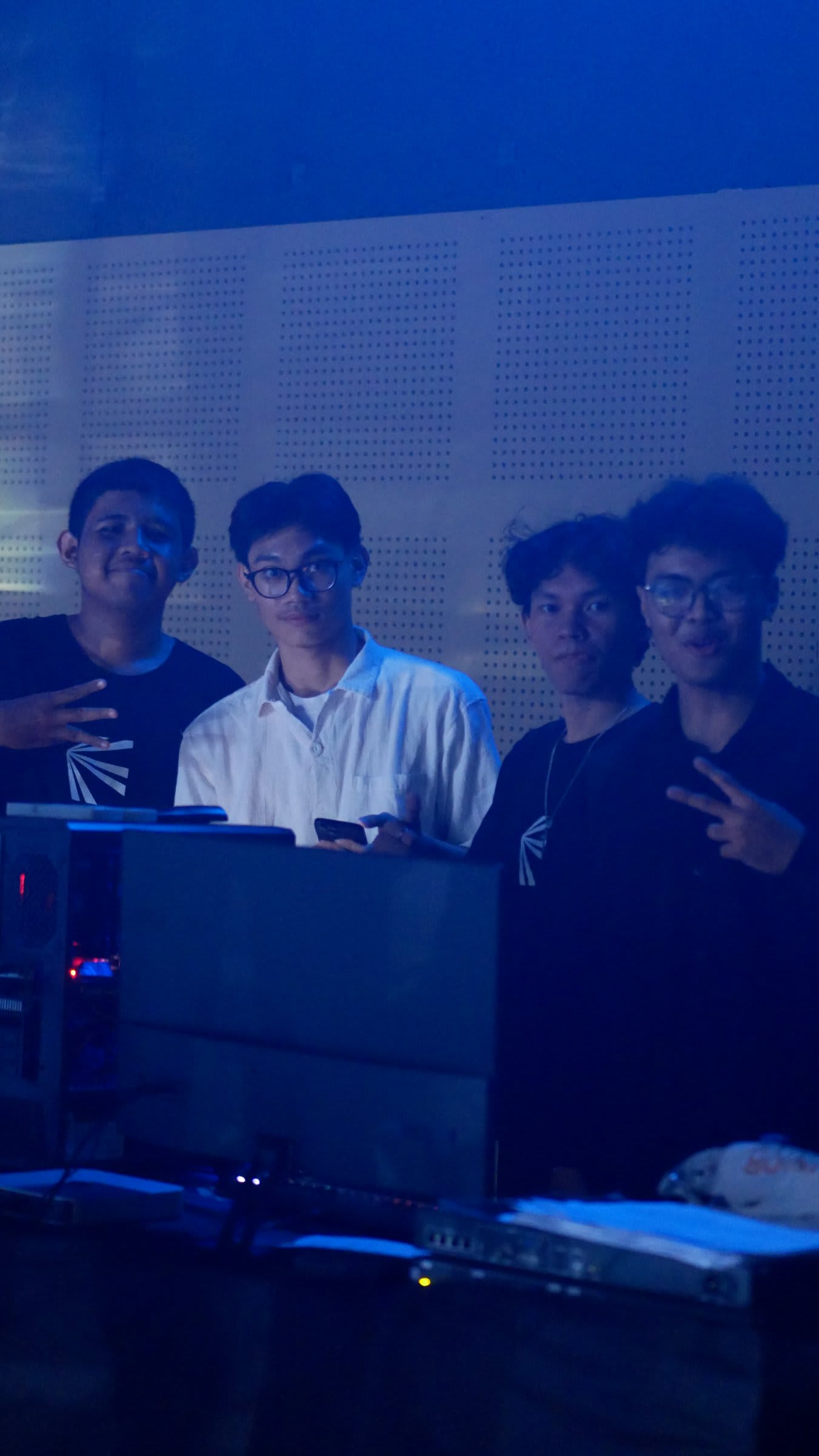 Bali — Futures Denpasar