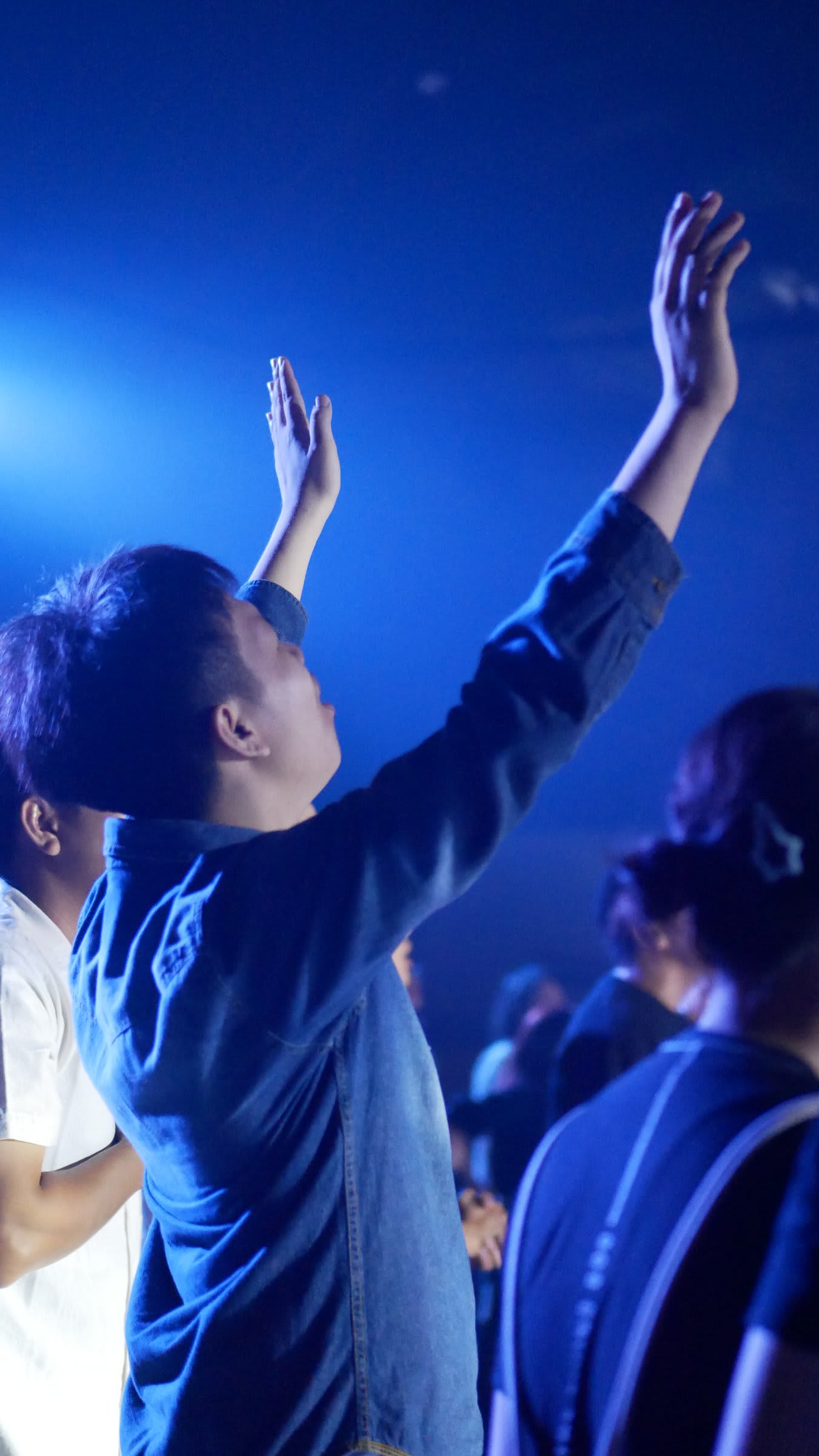 Bali Sunday - Man in worship