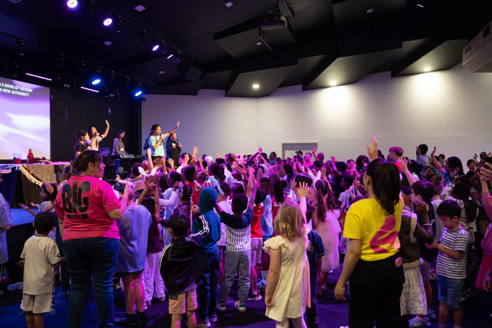 Kids in Worship / Futures Paradise