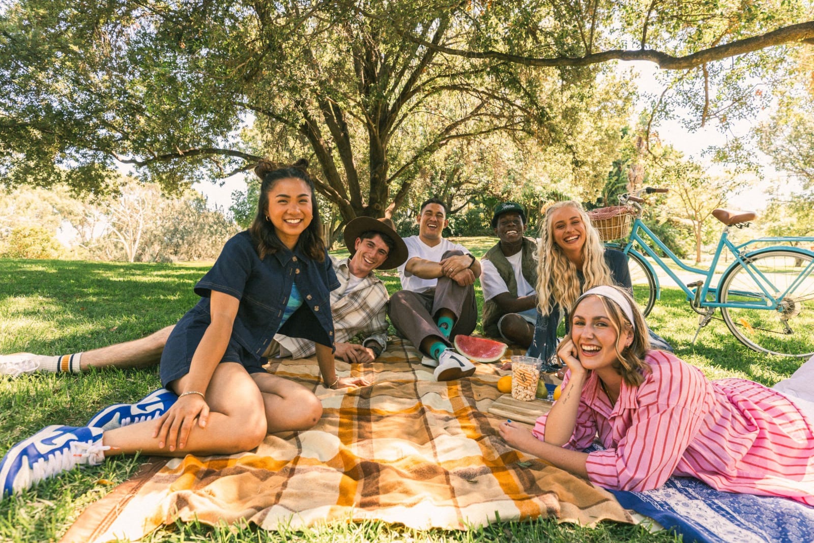 Young Adults Picnic Connect Group / Futures Paradise