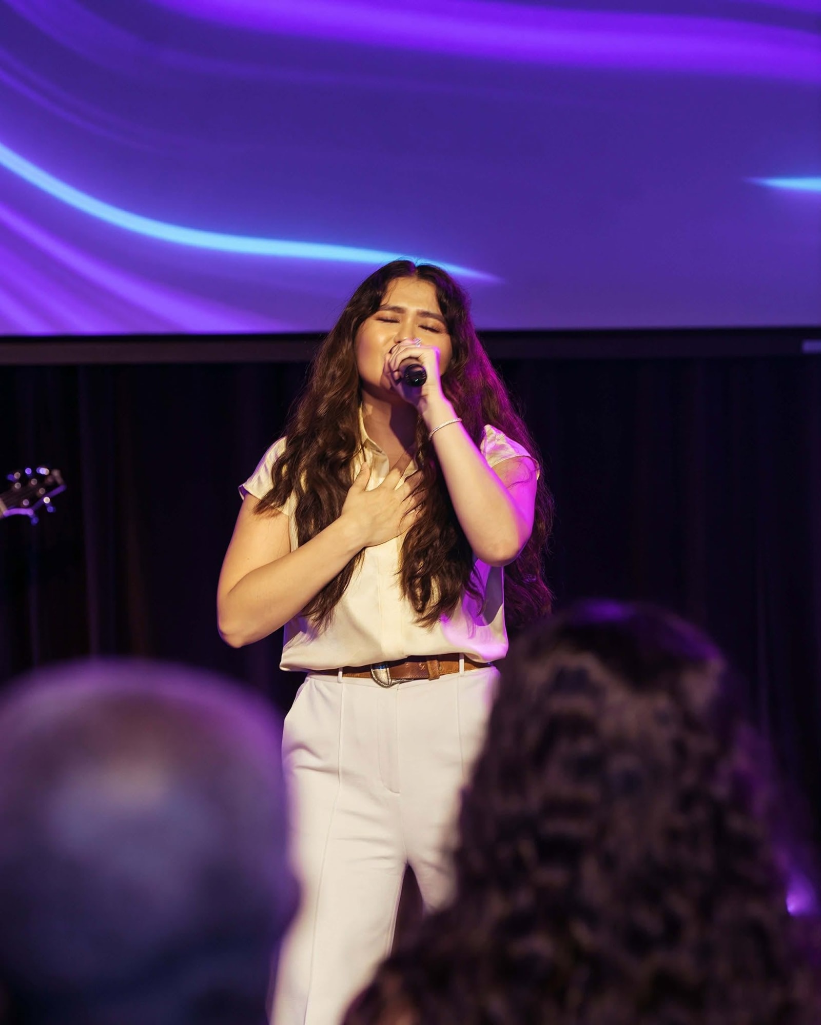 Worship singer on stage / salisbury