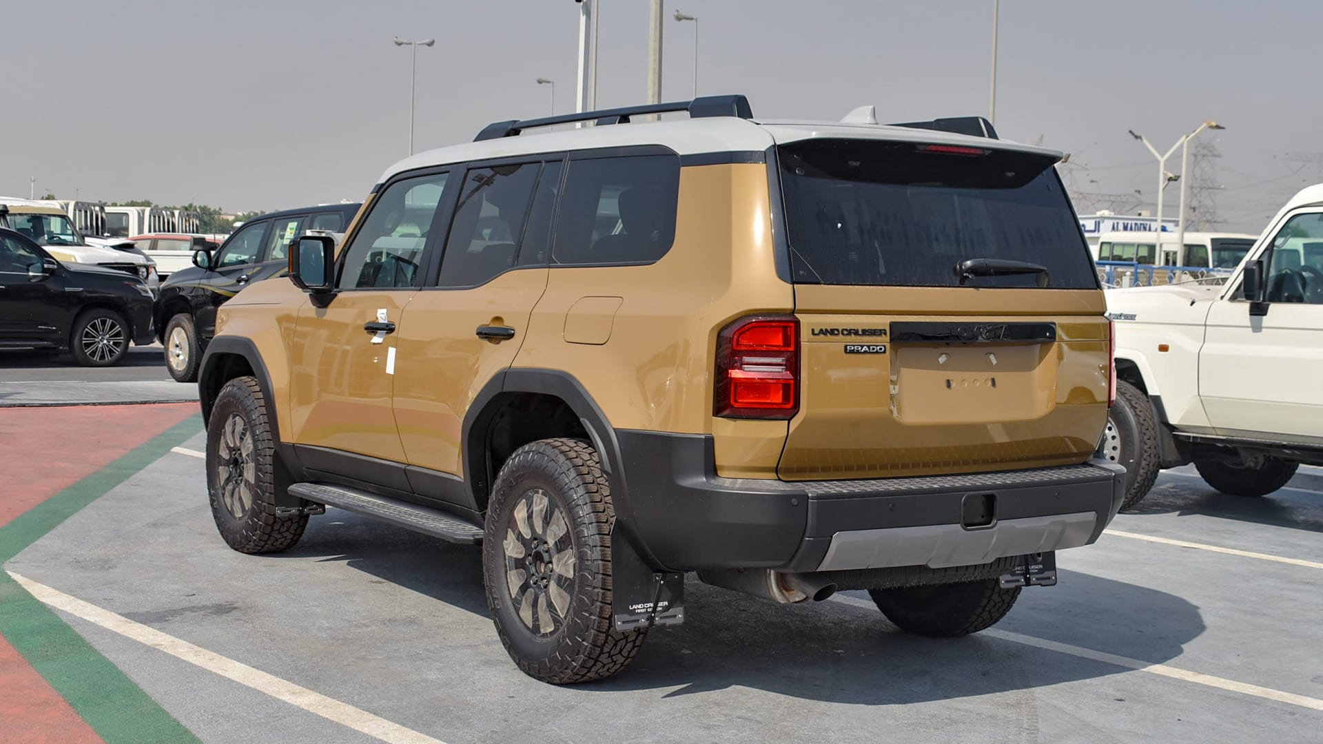 Toyota Land Cruiser Prado 2024 - Source Vehicles
