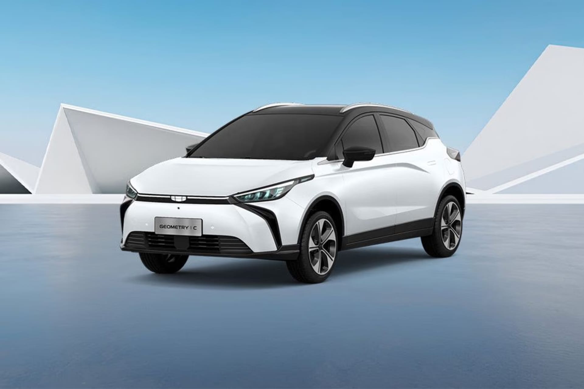 2023 Geely Geometry C GS - Source Vehicles