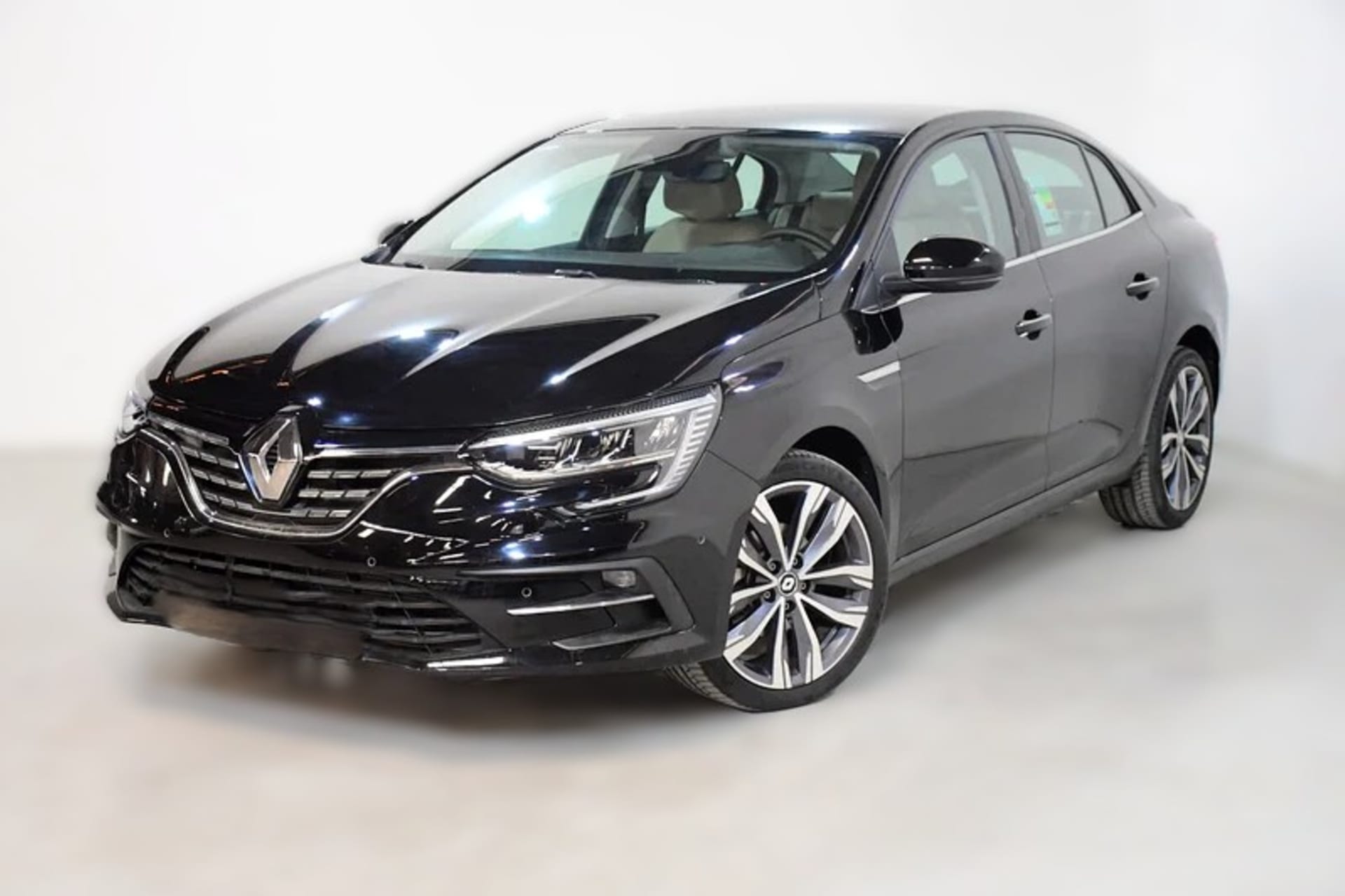 2023 Renault Mégane LE Plus - Source Vehicles