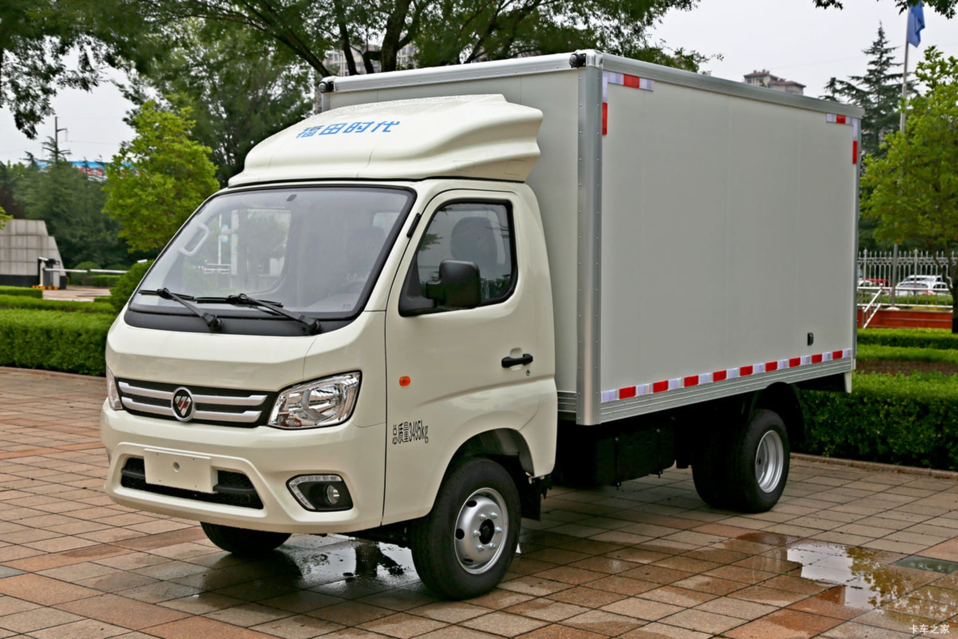 Foton Mini Van Truck 2025 - Source Vehicles