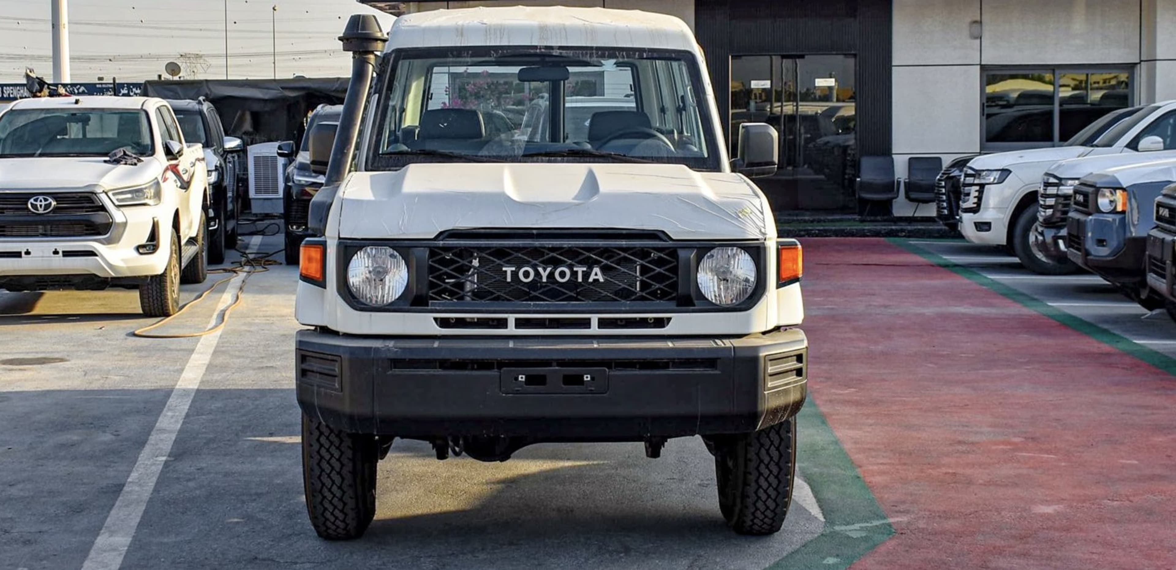 Toyota Land Cruiser 2024 - Source Vehicles