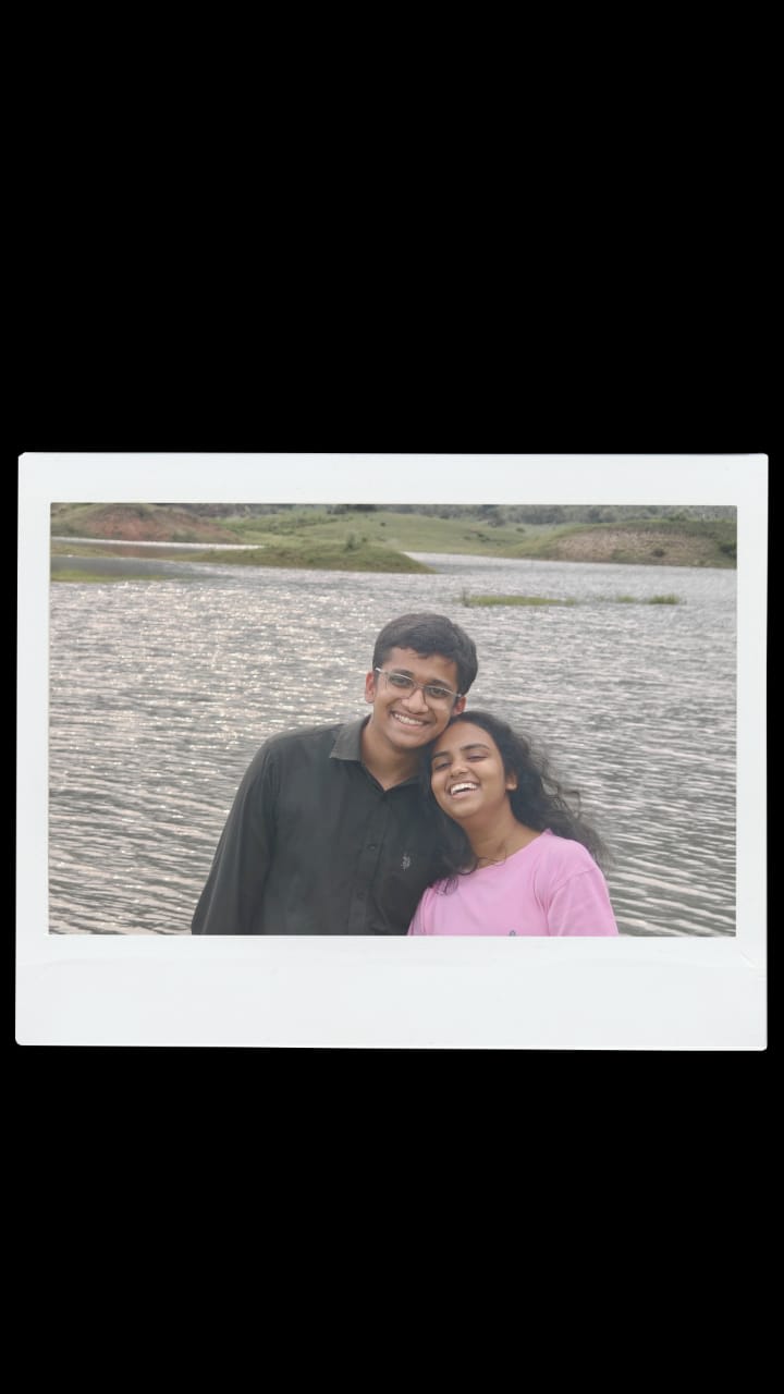 awhieee we look so cutee hazel
