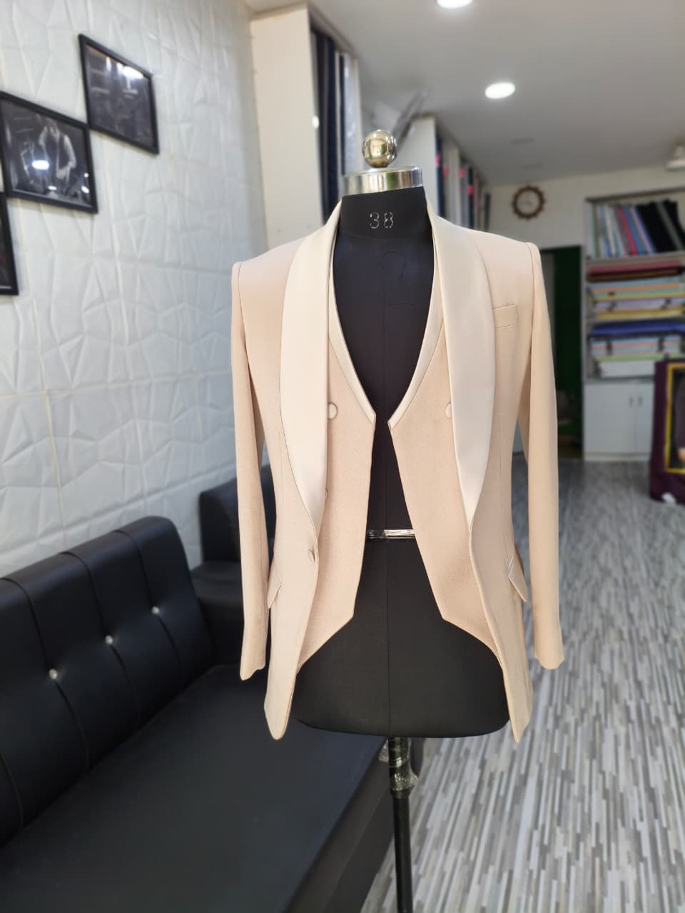 Just Look tailoring hero 6