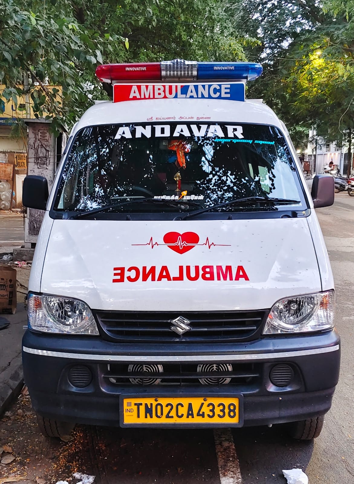 Andavar Ambulance - Eeco Omni Ambulance