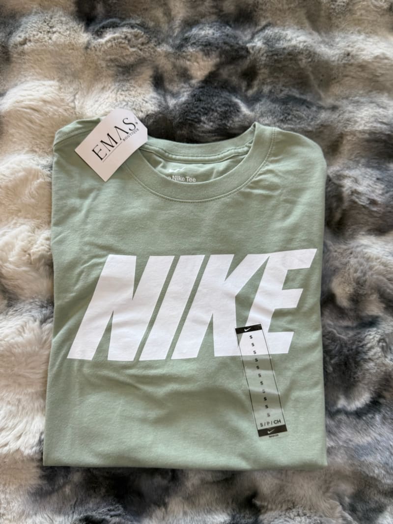 Playera Nike  verde Aqua 