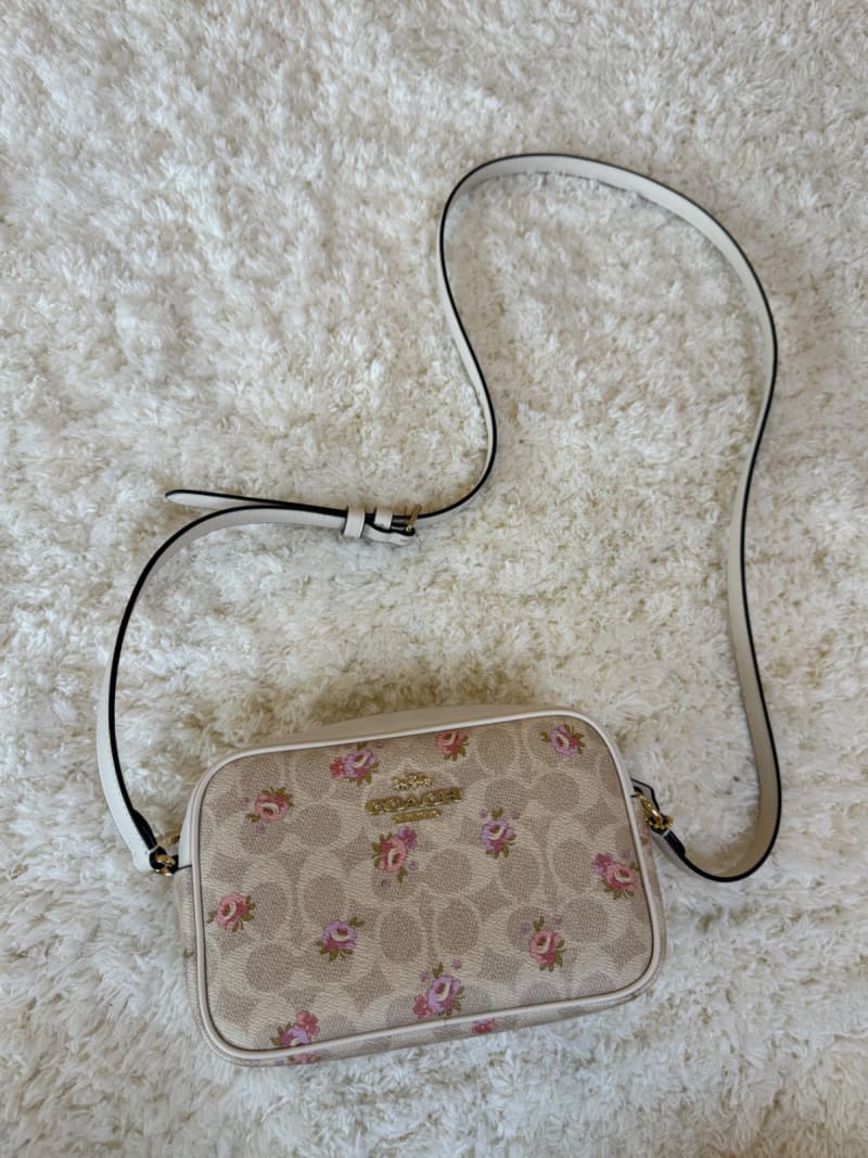 Crossbody coach 