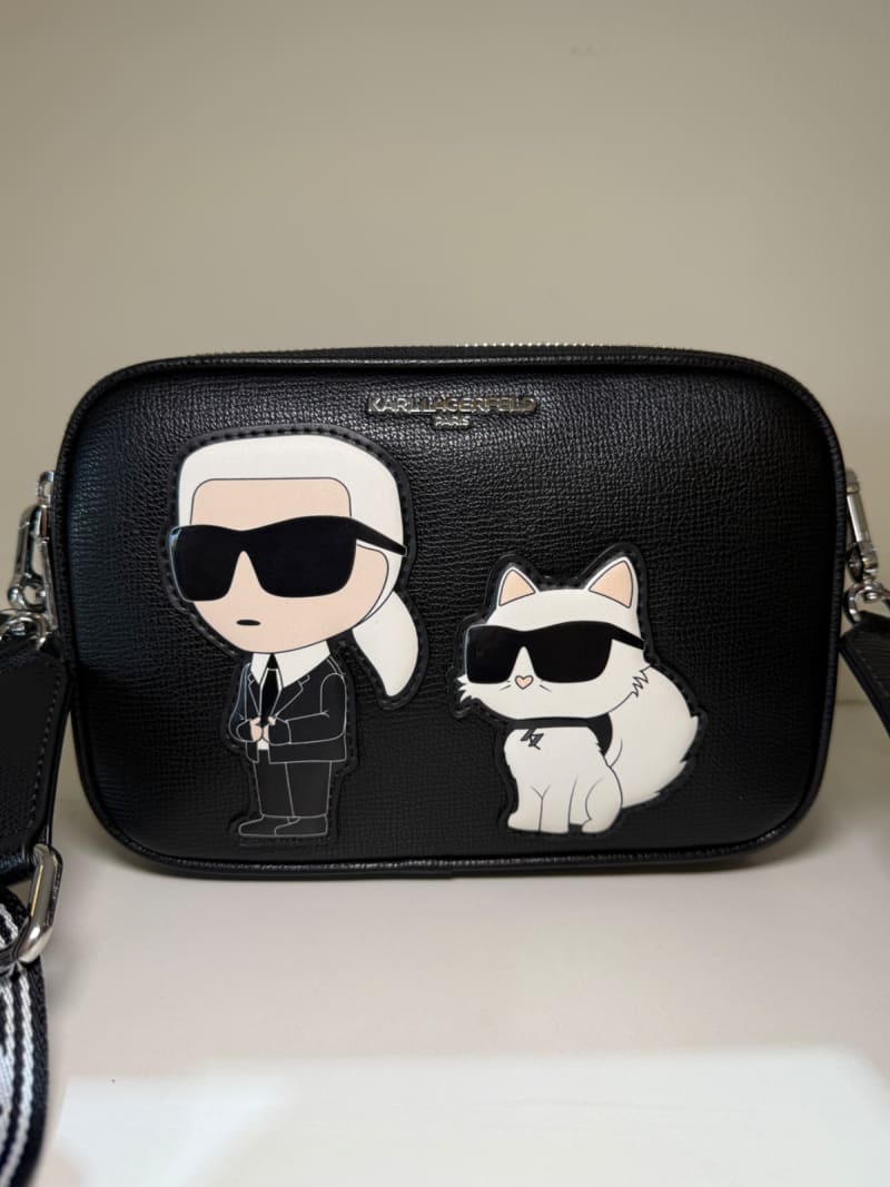 Crossbody karl clasica