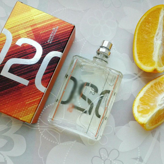 EssentricMoleculesMolecule02img