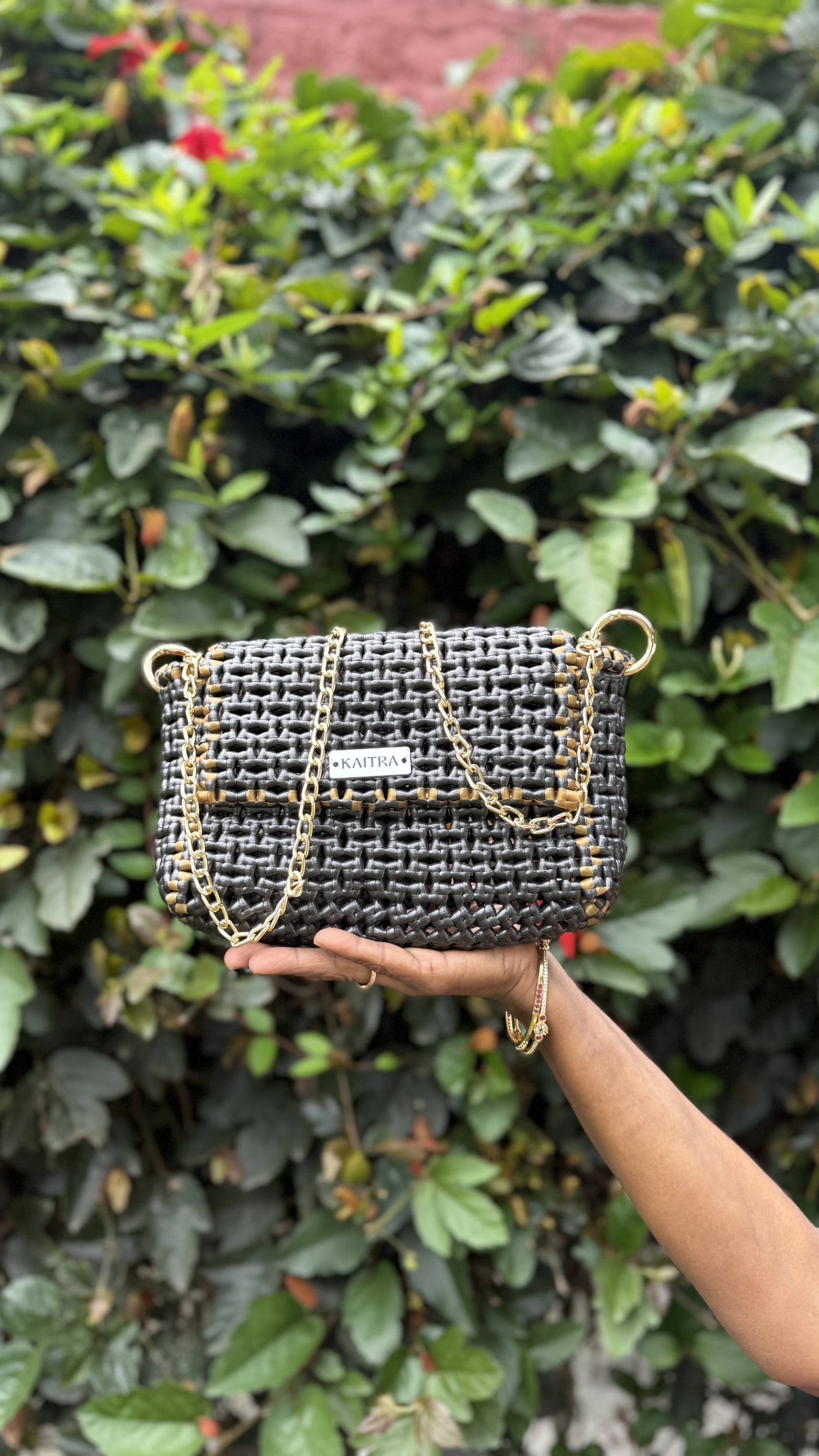 Black & Gold Border Sling 🖤🪙 - view 1