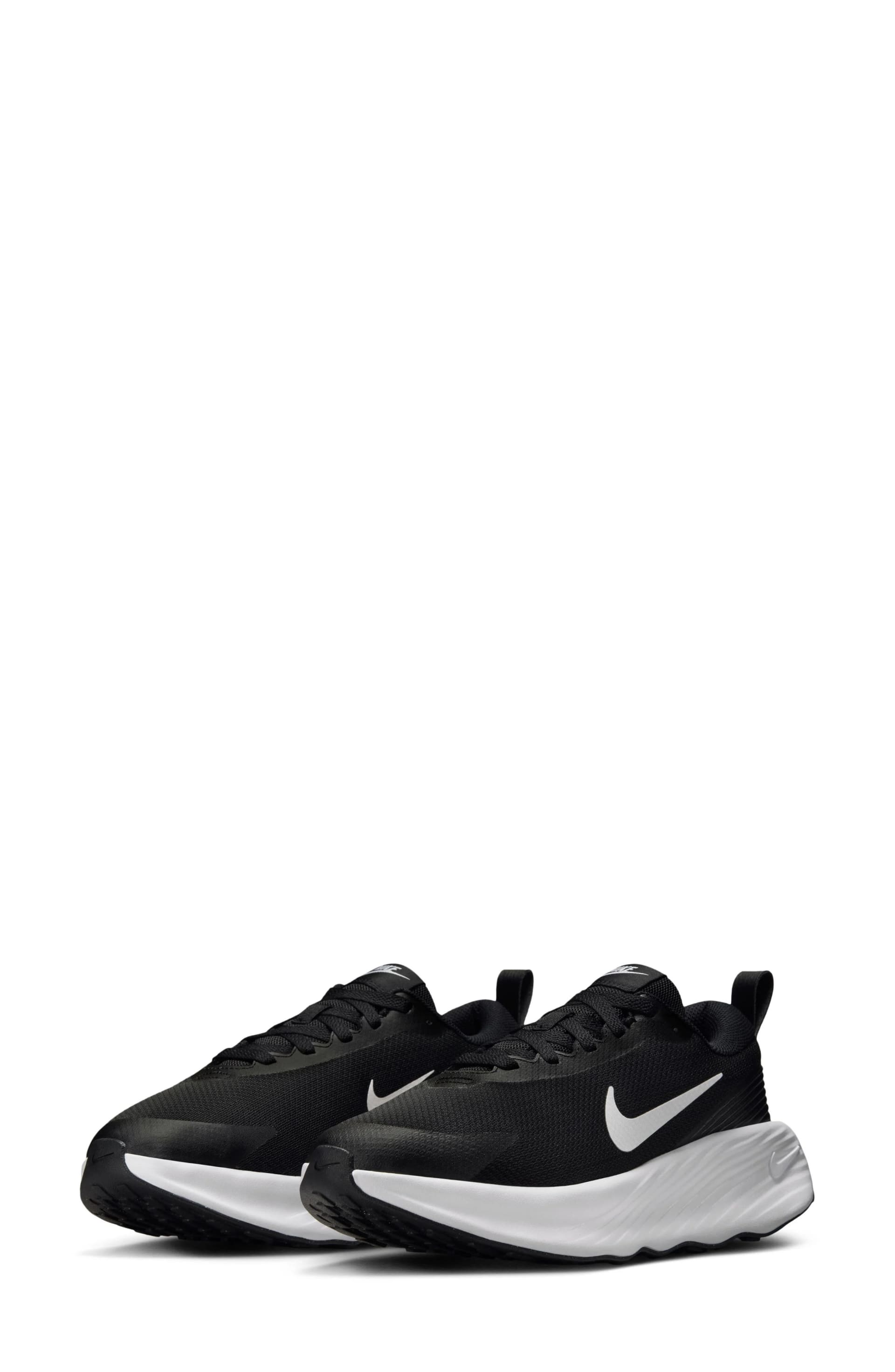 1191992_nike-legend-essential-4-walking-shoe.webp