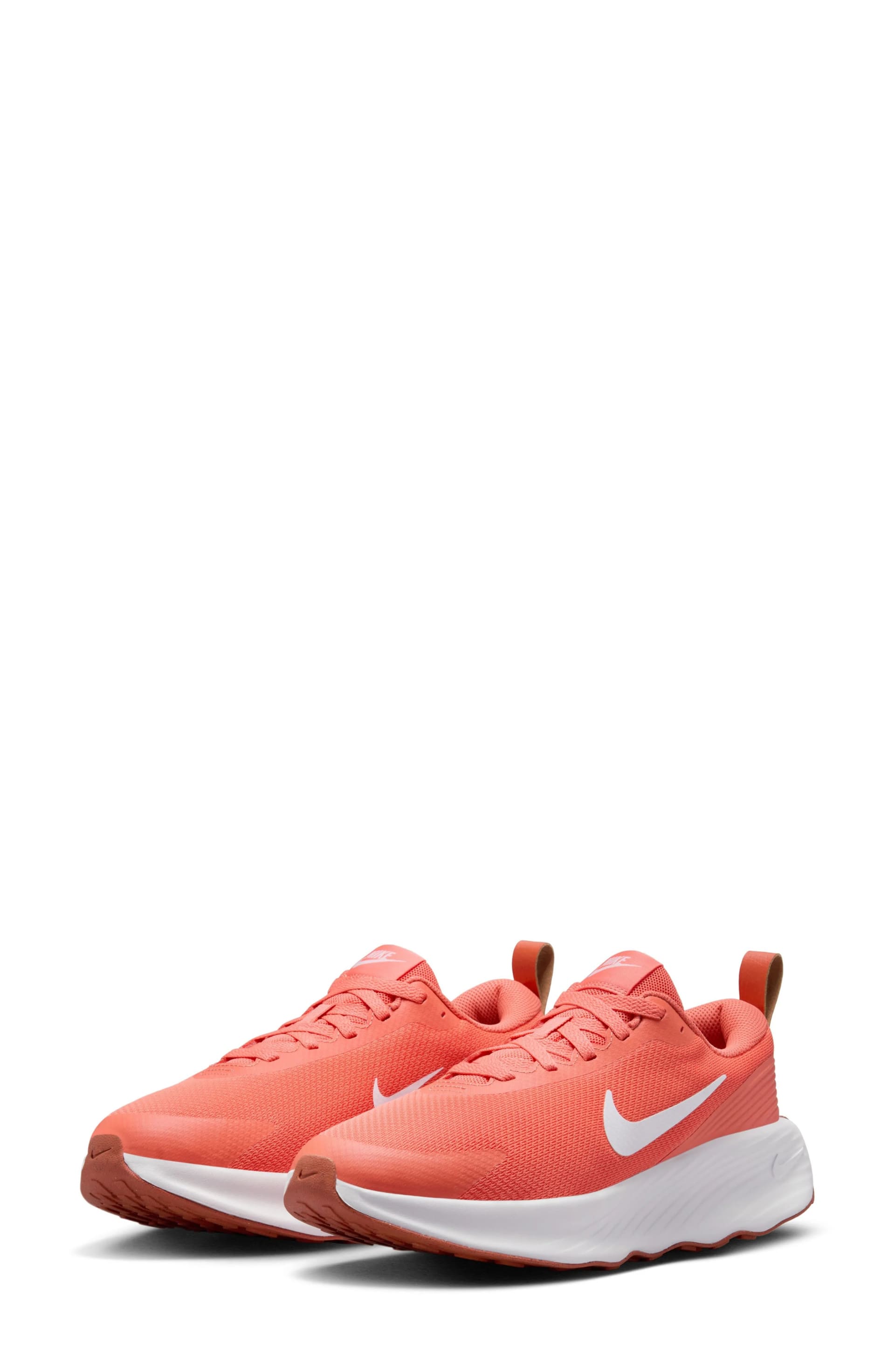 1192040_nike-legend-essential-4-walking-shoe.webp