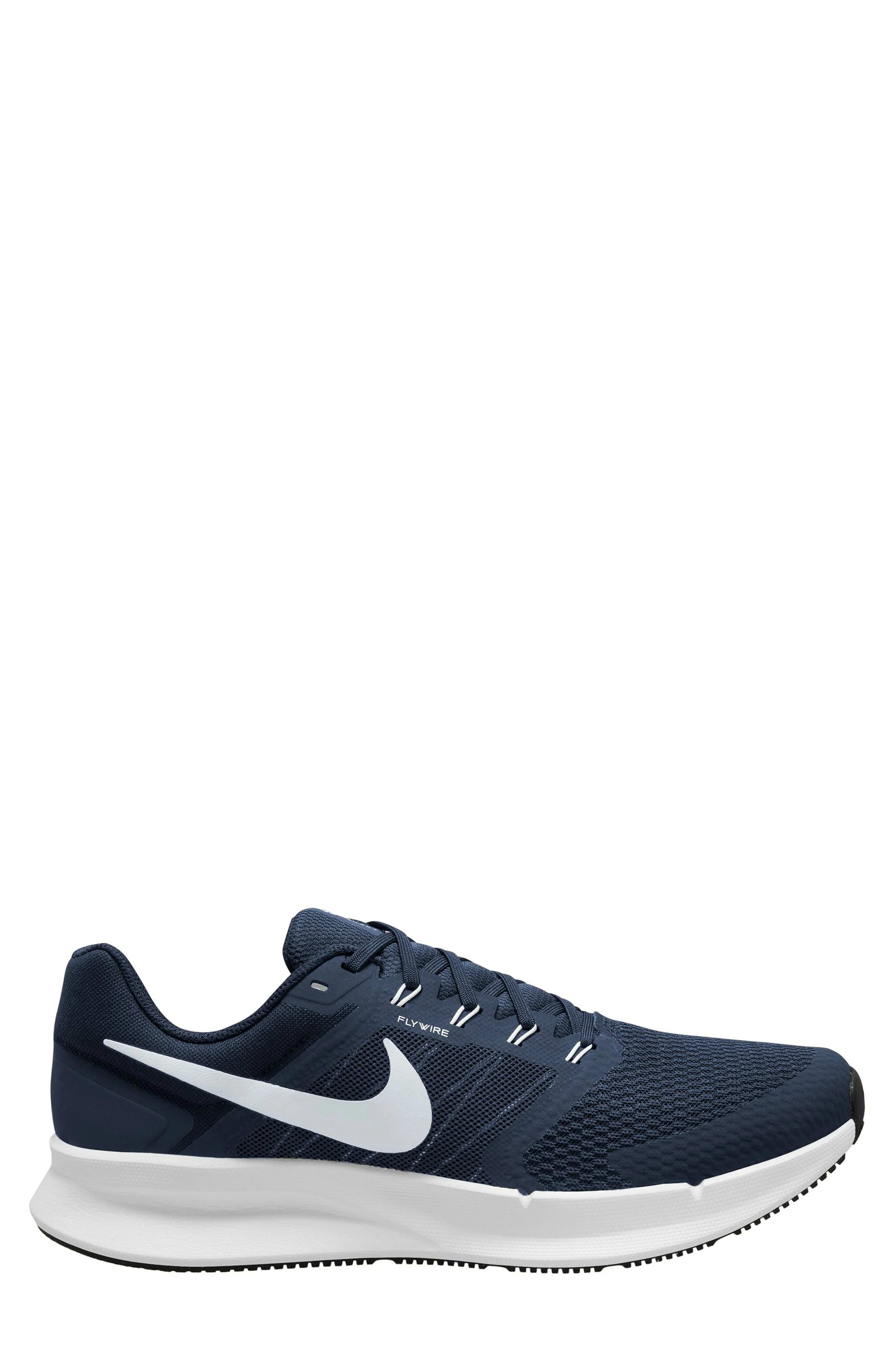 1117918_nike-nike-run-swift-3-running-shoe.webp