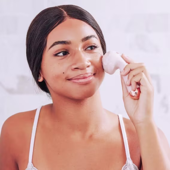 Flawless Temizleme Silikon Yüz Süngeri ve Temizleyici