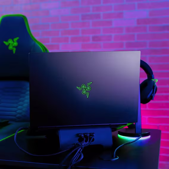 Razer Dizüstü Bilgisayar Standı