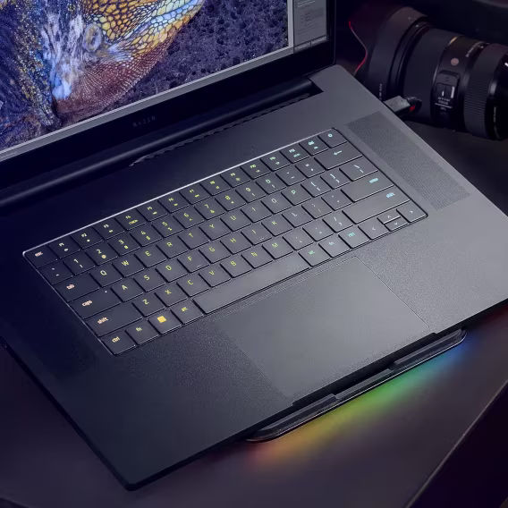 Razer Dizüstü Bilgisayar Standı